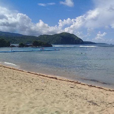Josurfinn, Puraran Beach Baras  Exterior foto