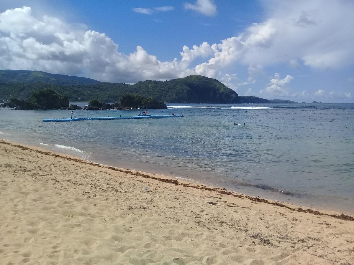 Josurfinn, Puraran Beach Baras  Exterior foto